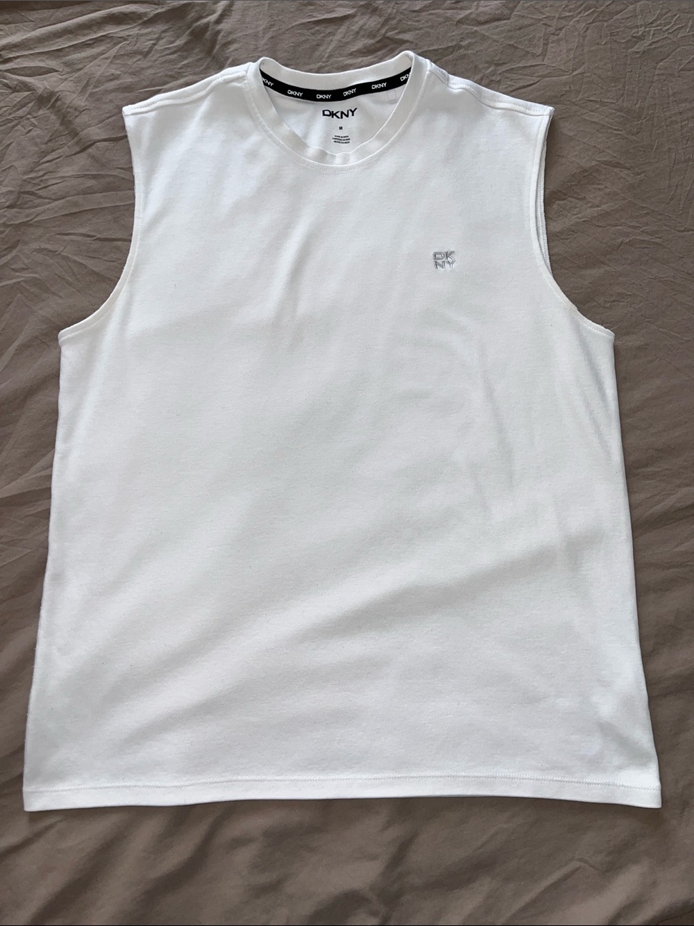 DKNY White Men’s Sleeveless Crew Neck Tank